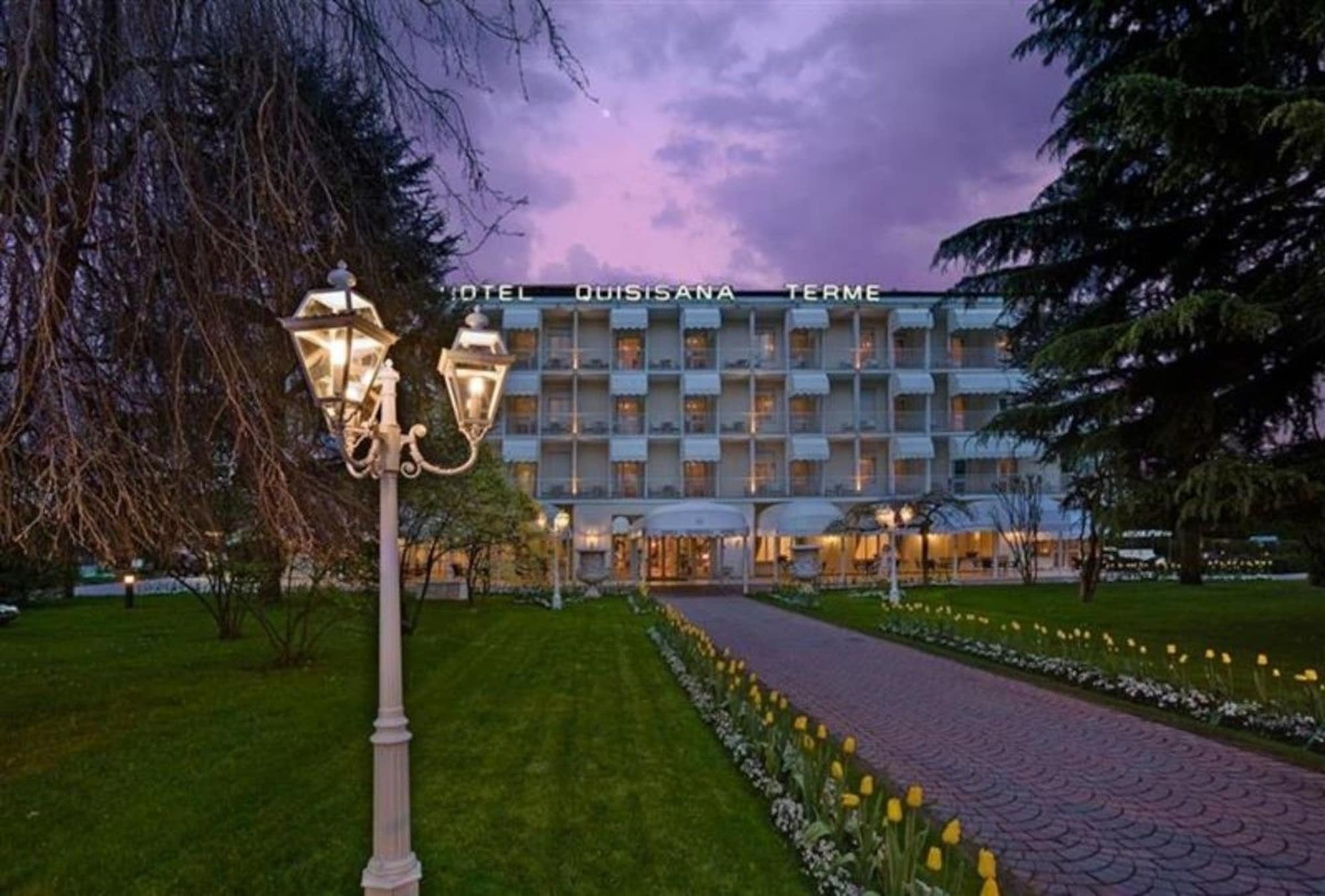 Hotel Quisisana Terme Abano Terme Extérieur photo